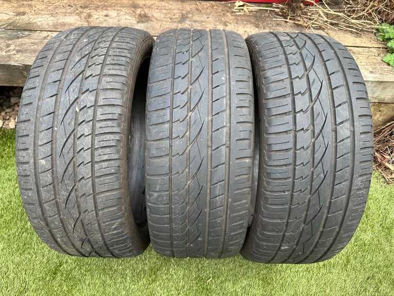 image for Tyres 245/45 R 20 From Discovery Sport (Part Worn) 