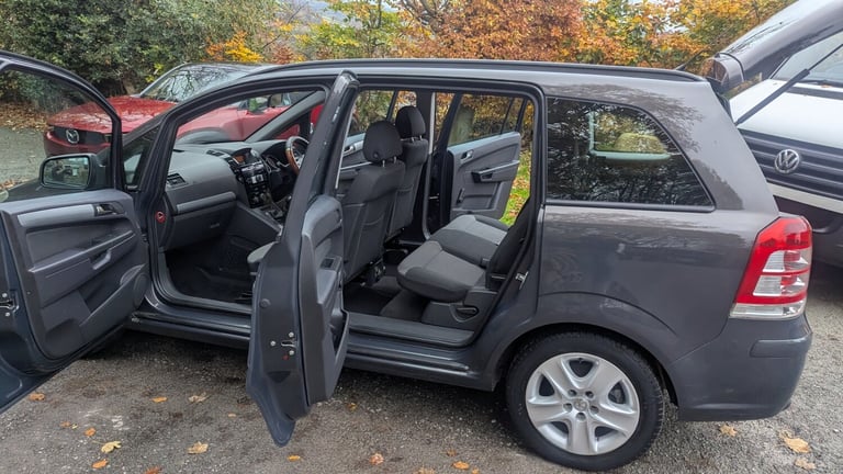 2013 Vauxhall Zafira 1.7 CDTi ecoFLEX Exclusiv [110] 5dr MPV Diesel Manual
