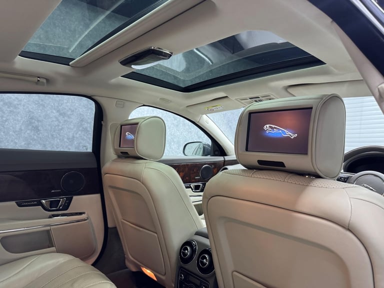 2014 Jaguar XJ 3.0d V6 Premium Luxury Auto Euro 5 (s/s) 4dr SALOON Diesel Automatic