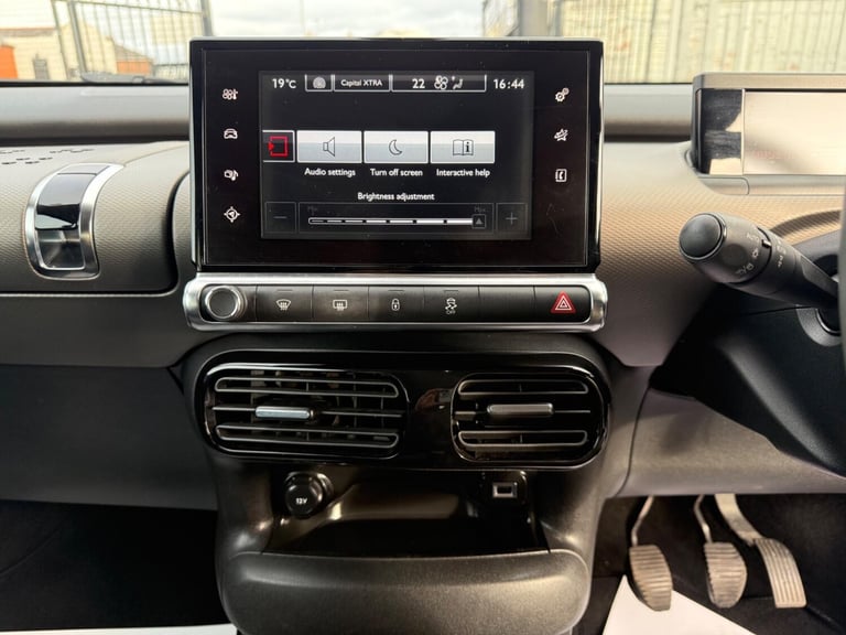 2015 Citroen C4 Cactus 1.6 BlueHDi Flair Hatchback 5dr Diesel Manual Euro 6 (s/s) (100 ps) HATCHB...