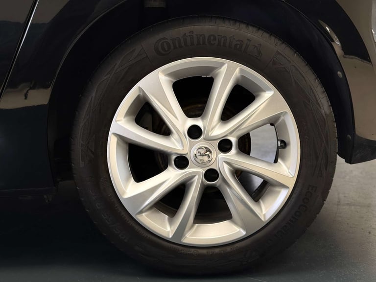 2019 Vauxhall Corsa 1.2 SE 5dr HATCHBACK PETROL Manual