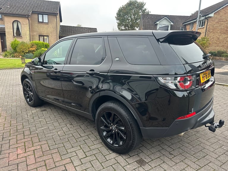 2016 Land Rover Discovery Sport TD4 SE TECH 5-Door Diesel