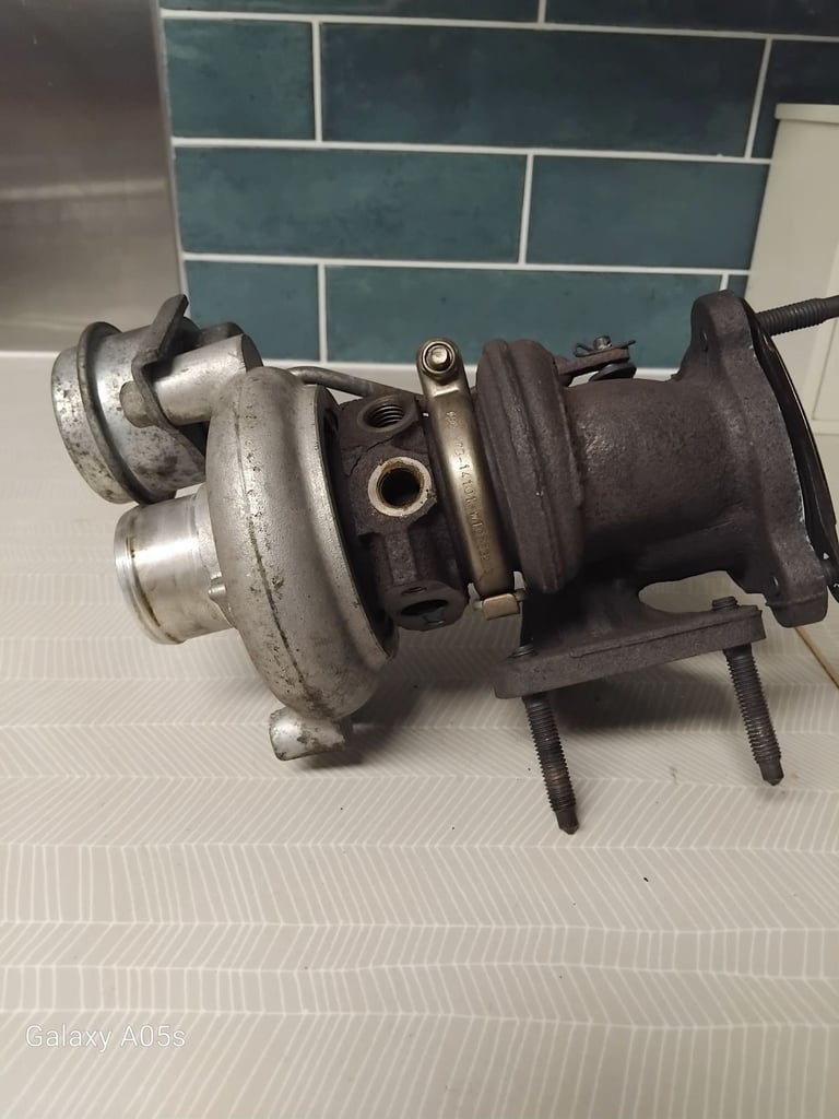 Renault wind 2010 1.2 tce turbo charger 