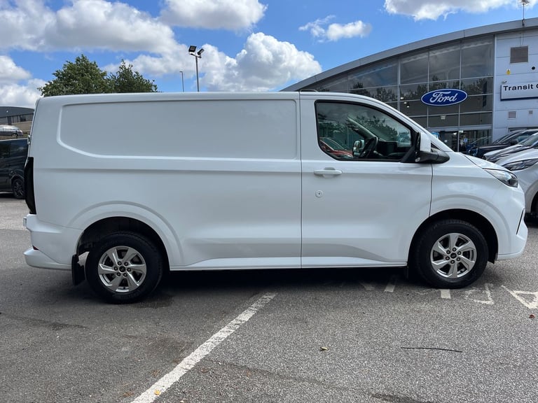 2024 Ford Transit Custom 2.0 EcoBlue 136ps H1 Van Limited Van DIESEL Manual