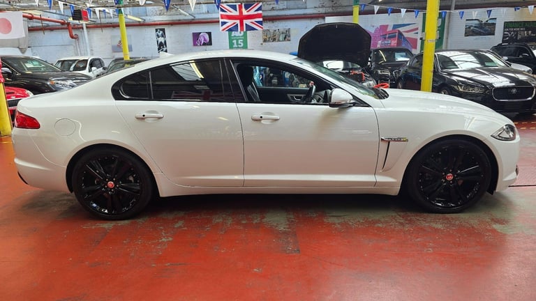  Jaguar XF 2.0I PORTFOLIO ULEZ FREE LOW MILEAGE  Petrol Automatic