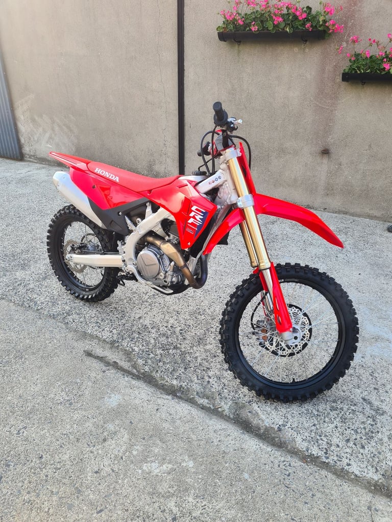 image for 2025 Honda CRF450R