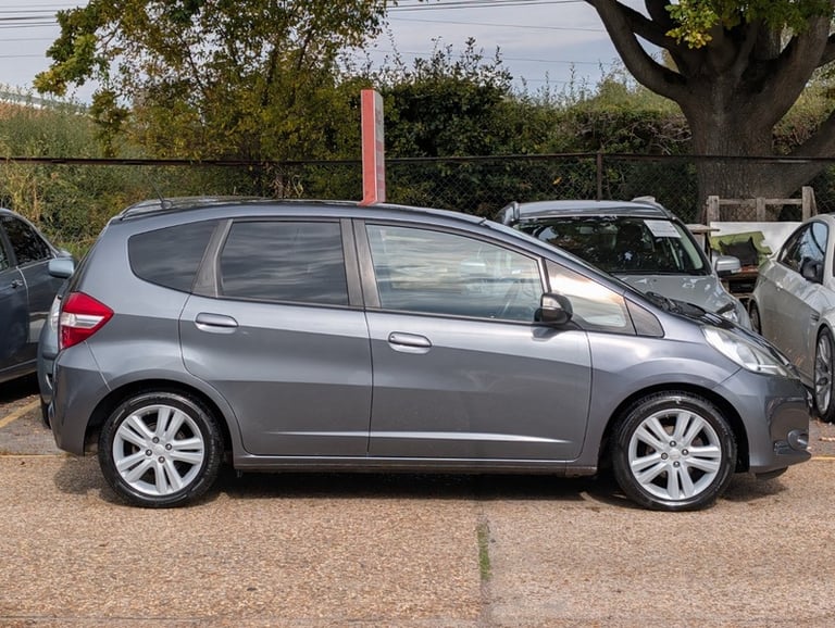 Honda Jazz I-VTEC EX 1.3 Petrol Manual Full Service History Cheap Insurance Grou