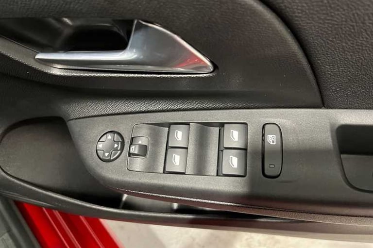 2025 Vauxhall Corsa 1.2 Turbo Yes Hatchback 5dr Petrol Manual Euro 6 (s/s) (100 ps) Hatchback Pet...