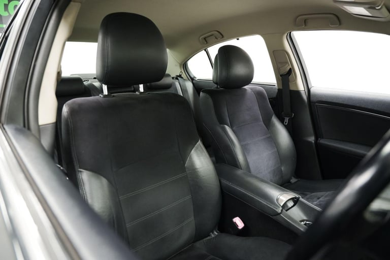  Toyota Avensis 2.0 D-4D T4 Euro 5 4dr Diesel Manual