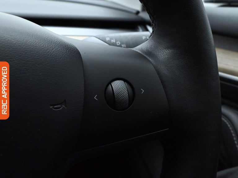 2021 Tesla Model 3 Standard Range Plus Saloon 4dr Electric Auto RWD (241 bhp) Saloon ELECTRIC Aut...