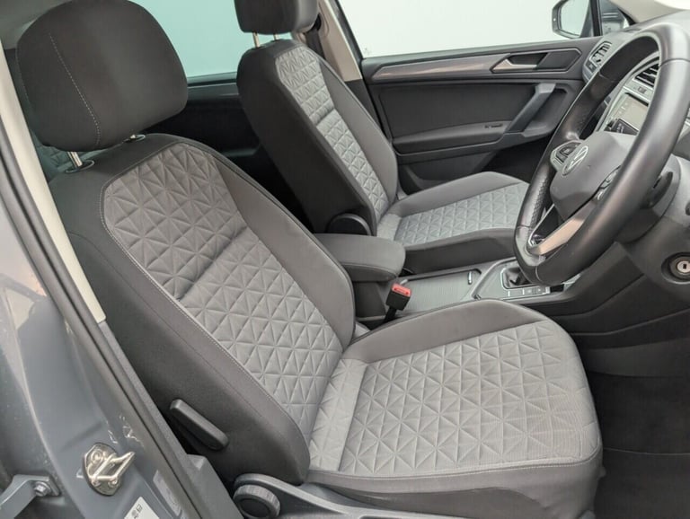 2022 Volkswagen Tiguan 1.5 TSI Life SUV 5dr Petrol DSG Euro 6 (s/s) (150 ps) PARKING SENSORS+LANE...