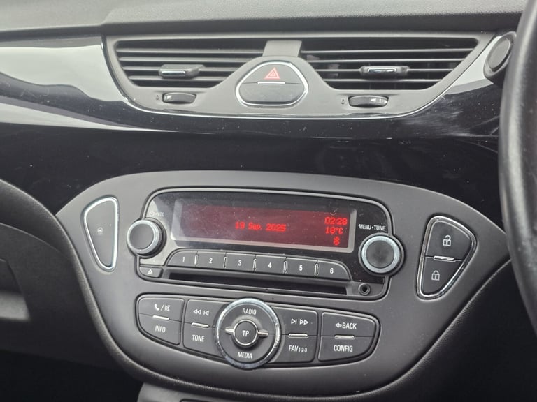 VAUXHALL CORSA 1.2 i Sting 2015