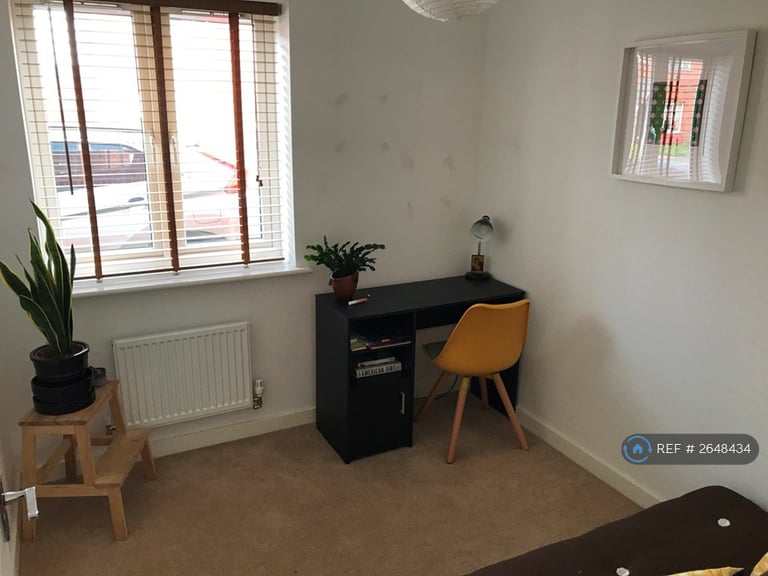 2 bedroom flat in Wicket Drive, Birmingham, B16 (2 bed) (#2648434)