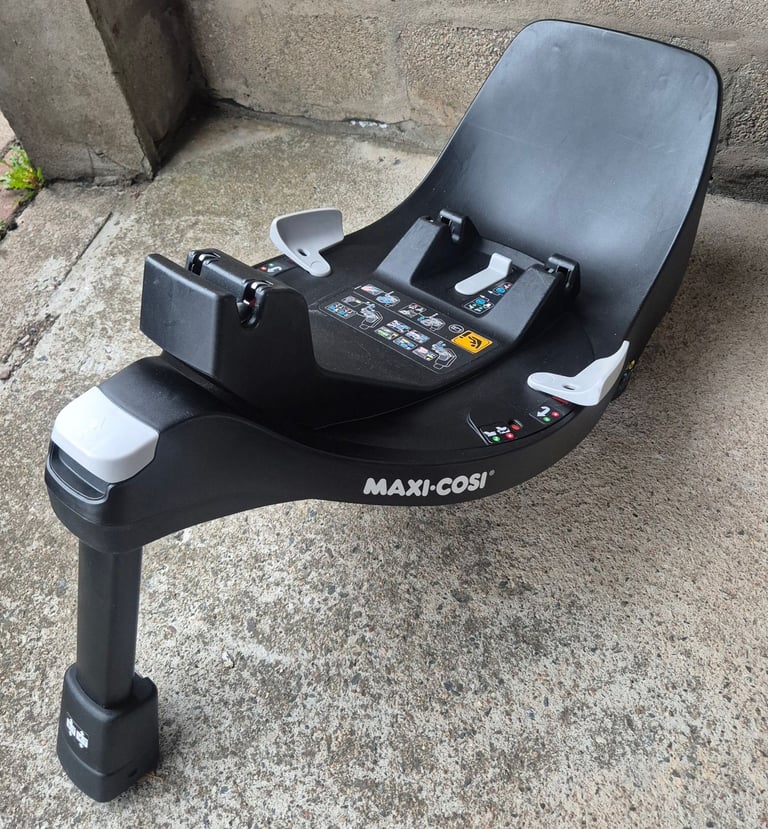 image for Maxi cosi 360 isofix base 