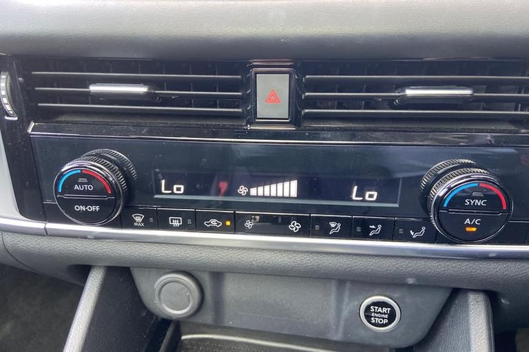 2023 Nissan Qashqai 1.3 DiG-T MH 158 Acenta Premium 5dr Xtronic Automatic Hatchback Petrol Automatic