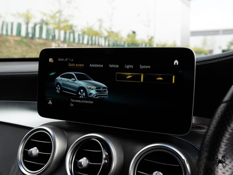 2019 Mercedes-Benz GLC 2.0 GLC300d AMG Line (Premium) Coupe G-Tronic+ 4MATIC Euro 6 (s/s) 5dr COU...