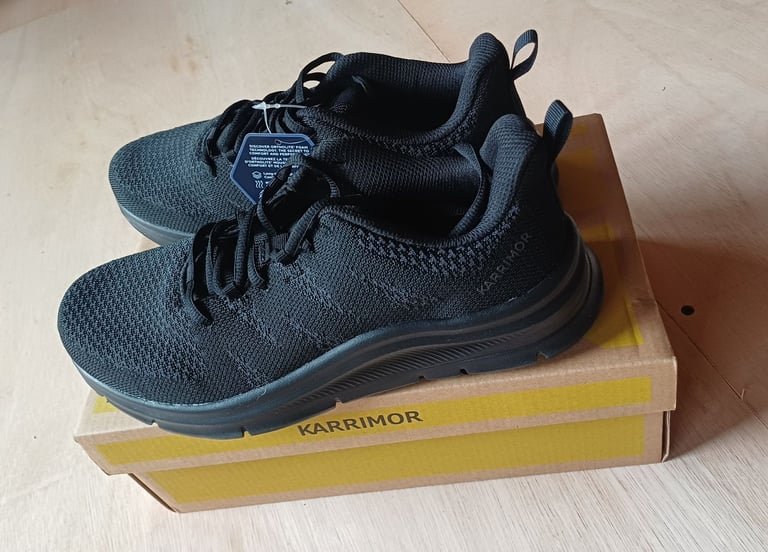Karrimor Duma Ladies Size 6.5 (NEW)