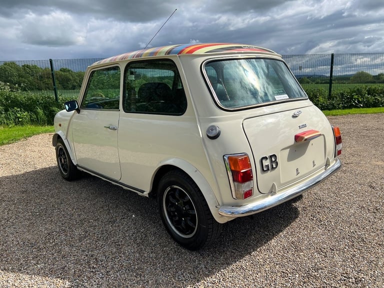 ROVER MINI PAUL SMITH RARE INVESTABLE CLASSIC MINI 1300 AUTOMATIC 1 OF 1800 MADE