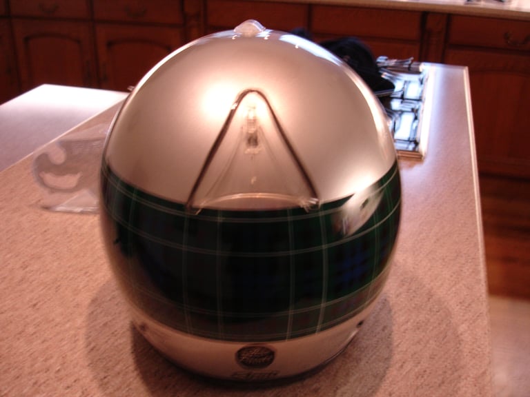 Arai Quantum crash helmet