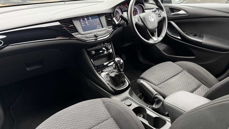 2019 Vauxhall Astra 1.4T 16V 150 SRi Vx-line 5dr Hatchback Petrol Manual