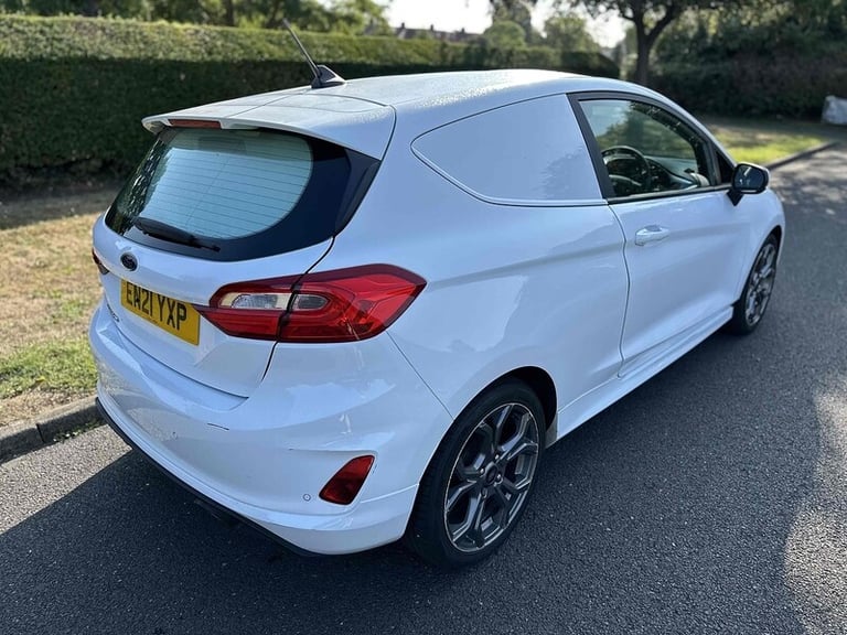 2021 Ford Fiesta Van T EcoBoost MHEV Sport Car Derived Van Petrol Manual