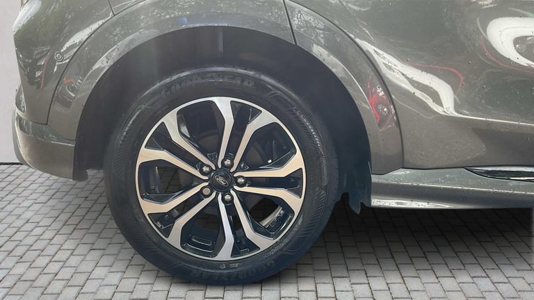 2023 Ford Puma 1.0 EcoBoost Hybrid mHEV ST-Line 5dr Hatchback Petrol Manual