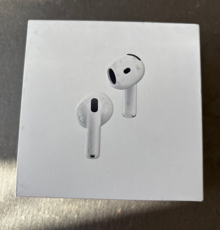 Apple AirPods 4 (new) with noise cancellation 