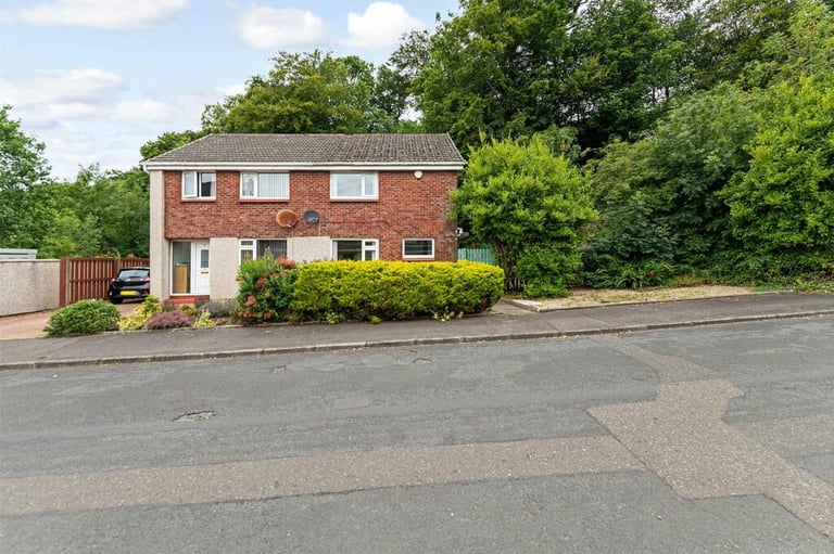 Property to rent in Largs, North Ayrshire, Flats and Houses to rent