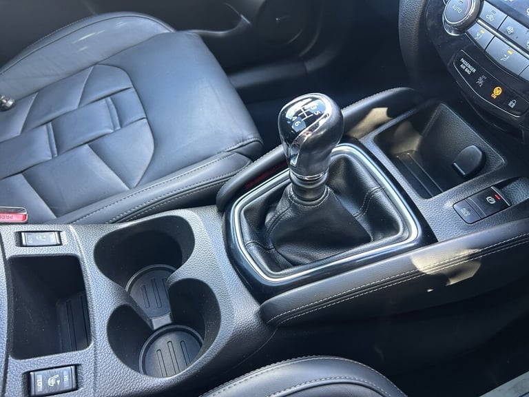 2019 Nissan Qashqai 1.3 DiG-T Tekna+ 5dr HATCHBACK PETROL Manual
