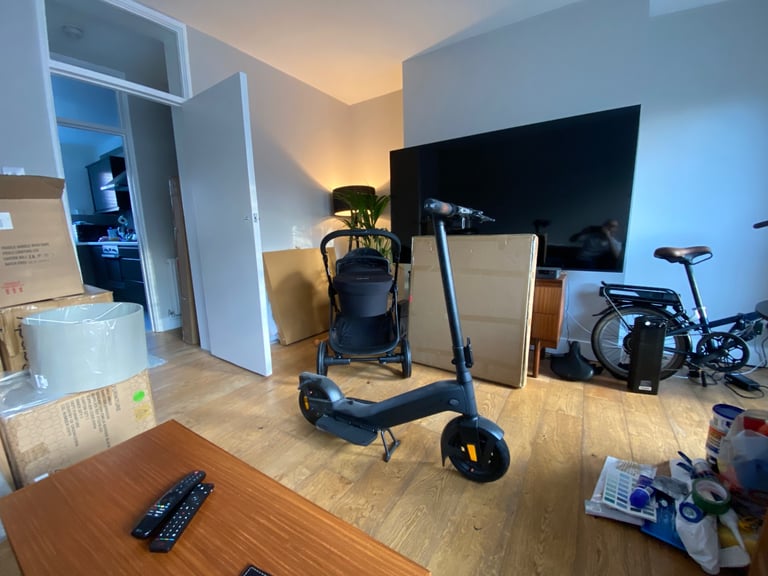 Electric Scooter Pure x Mclaren Black £230 bought for £799 in March…