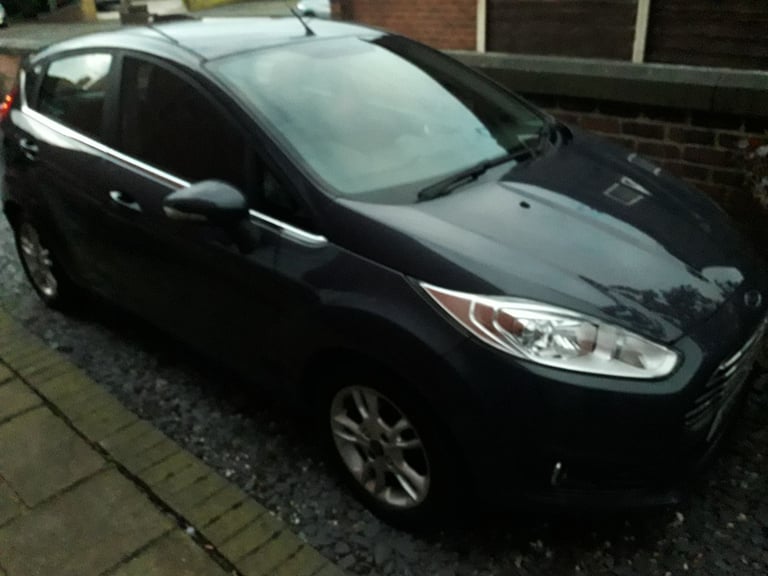 Ford, FIESTA, zetec,grey,Hatchback, 2014, Manual, 1241 (cc), 5 doors