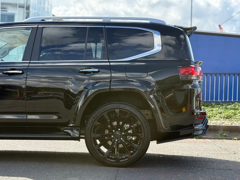 Toyota Land Cruiser 3.5 ZX TWIN TURBO