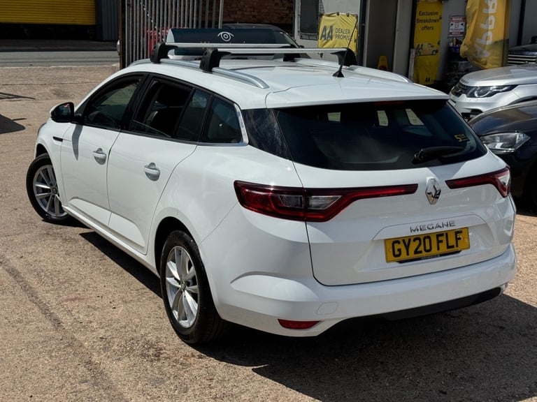 2020 Renault Megane 1.5 Blue Dci Play Sport Tourer Estate Diesel Automatic