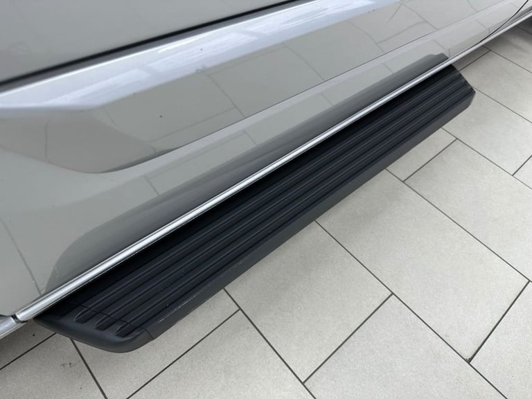 2020 Ford Tourneo Custom 2.0 EcoBlue 130ps L/R 8 Seater Titanium Auto MPV DIESEL Automatic