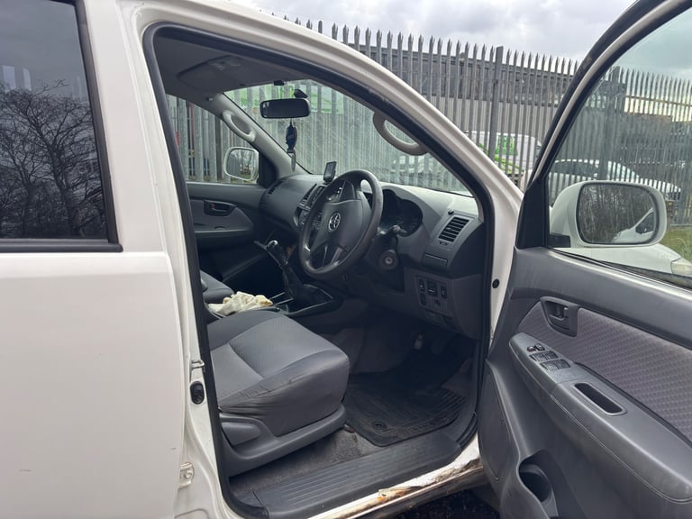Toyota, HILUX, Pick Up, 2012, Manual, 2494 (cc)