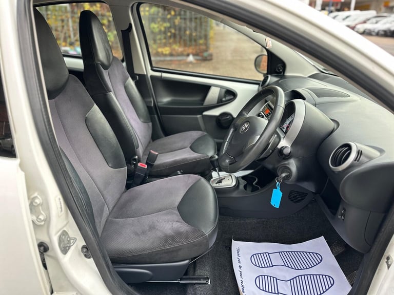 2013 Toyota AYGO 1.0 VVT-i Ice 5dr MMT HATCHBACK PETROL Automatic