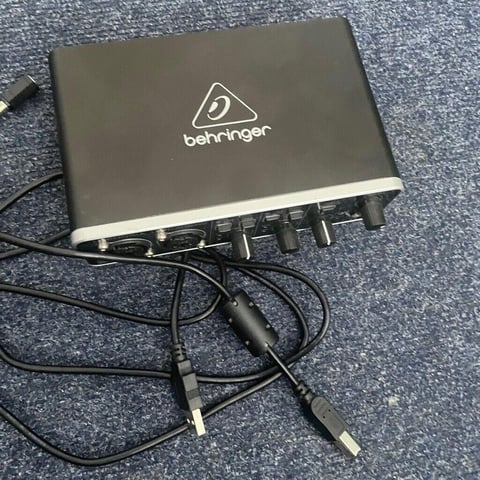 Behringer U-PHORIA UMC202HD Interface Audio USB