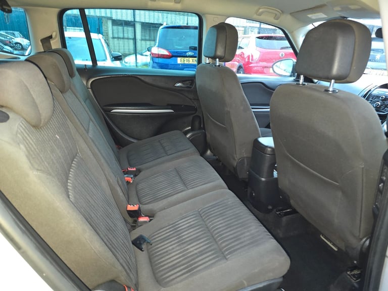 2014 Vauxhall Zafira 1.8i Tech Line 5dr MPV Petrol Manual