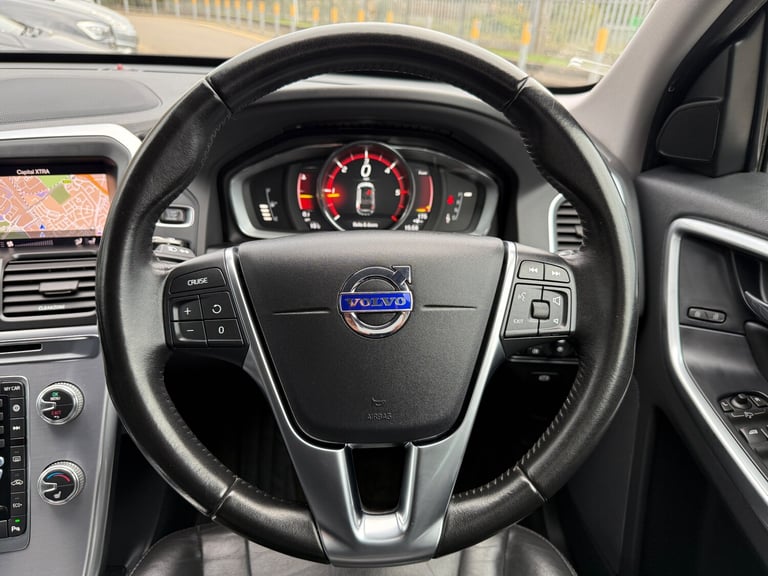 2017 Volvo XC60 2.0 D4 SE Lux Nav SUV 5dr Diesel Auto Euro 6 (s/s) (190 ps)