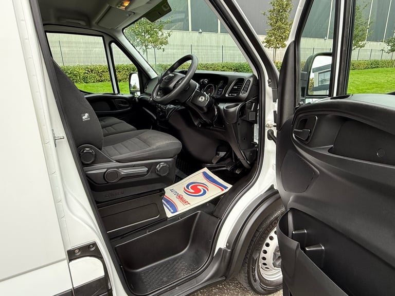 2022 Iveco Daily 2.3 High Roof Van 4100 WB XLWB PANEL VAN Diesel Manual