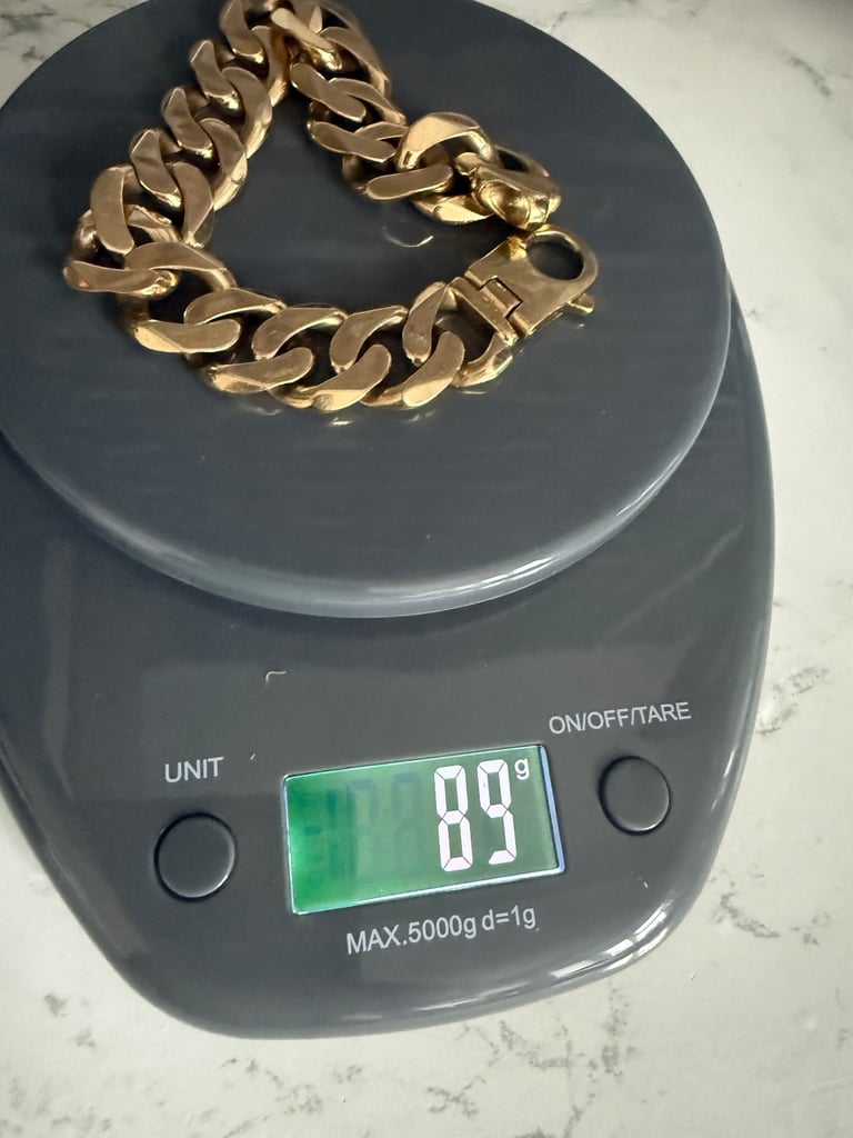 image for Solid 9ct Gold Chunky Curb Bracelet – Heavy 89g – Hallmarked