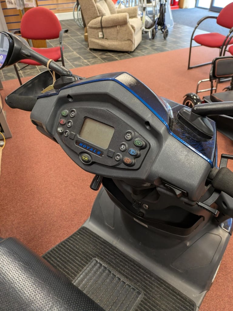 Royale electric mobility scooter