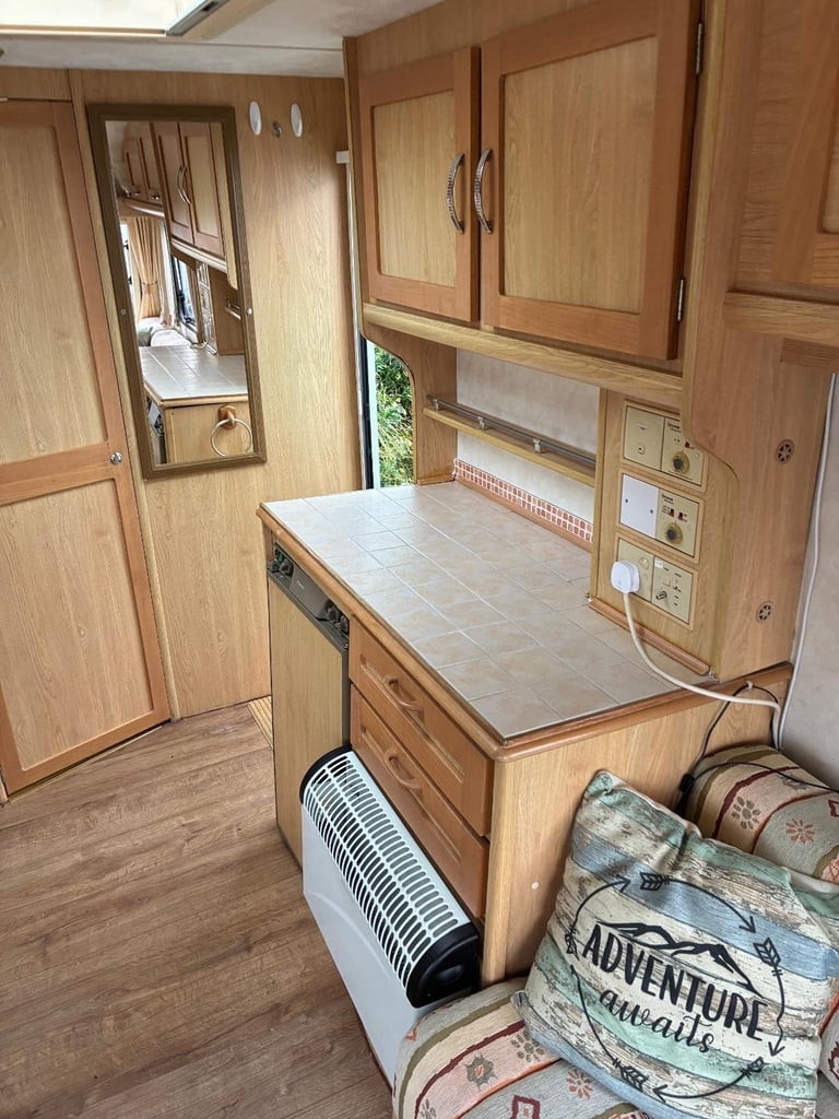 2001 Elddis Avante 482