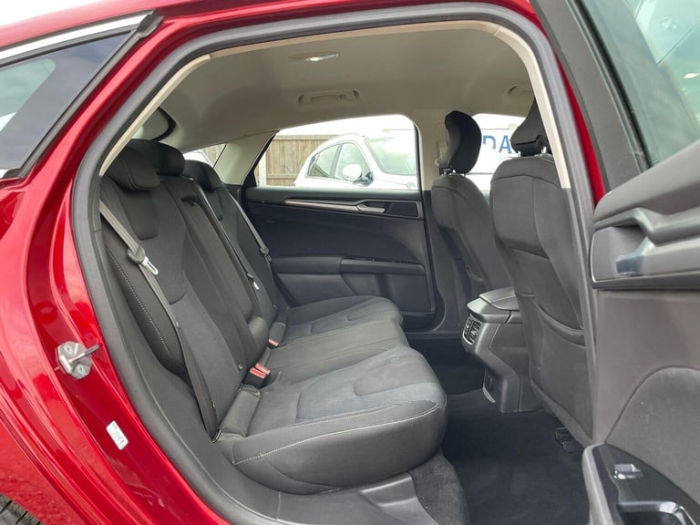FORD MONDEO 2.0 TDCi Titanium Euro 6 (s/s) 5dr 2016