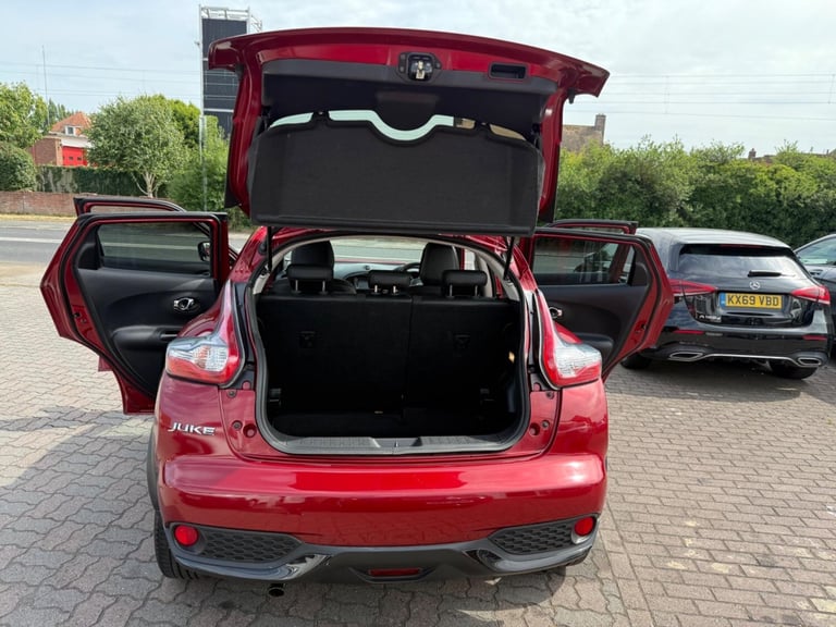 2018 Nissan Juke 1.6 Bose Personal Edition Euro 6 5dr HATCHBACK Petrol Manual