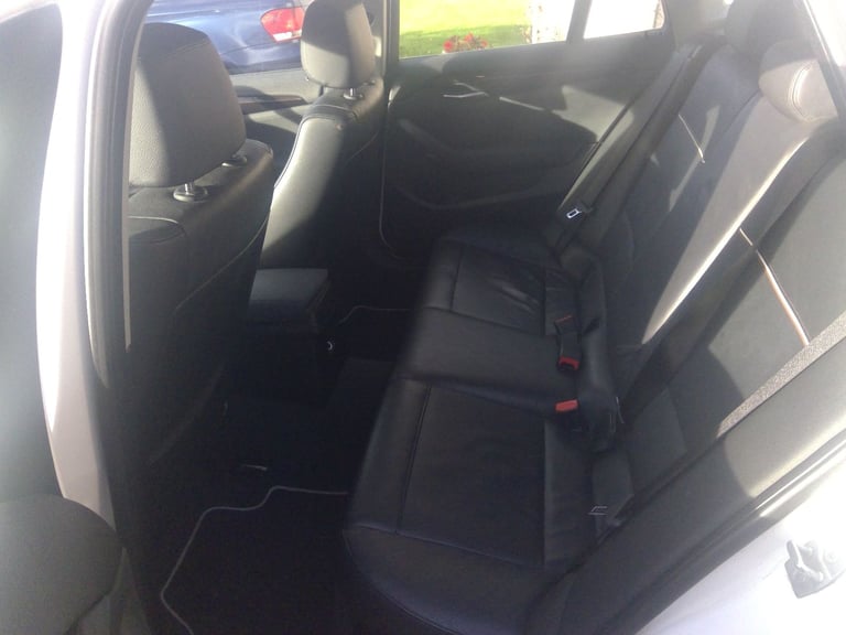 BMW, X1, Estate, 2014, Manual, 1995 (cc), With ENGINE FAULT