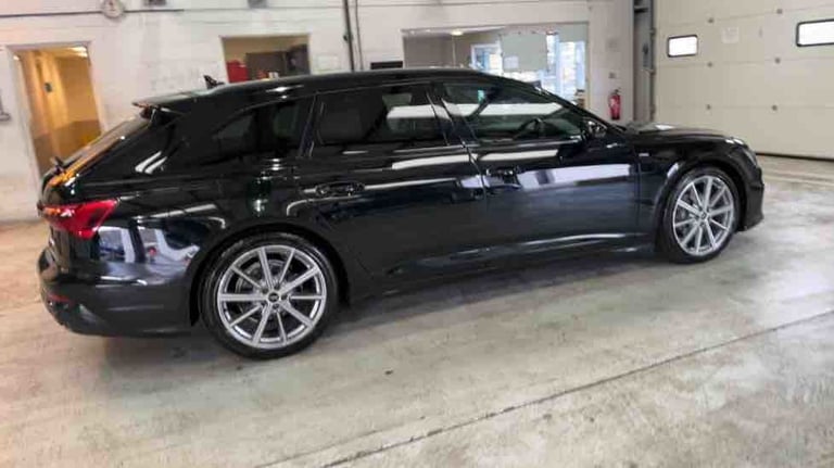 2022 Audi A6 Avant 2.0 TDI 40 Black Edition Estate 5dr Diesel S Tronic quattro Euro 6 (s/s) (2 Es...