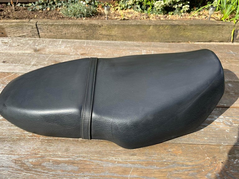 Suzuki Bandit 1200 Mk1 Seat
