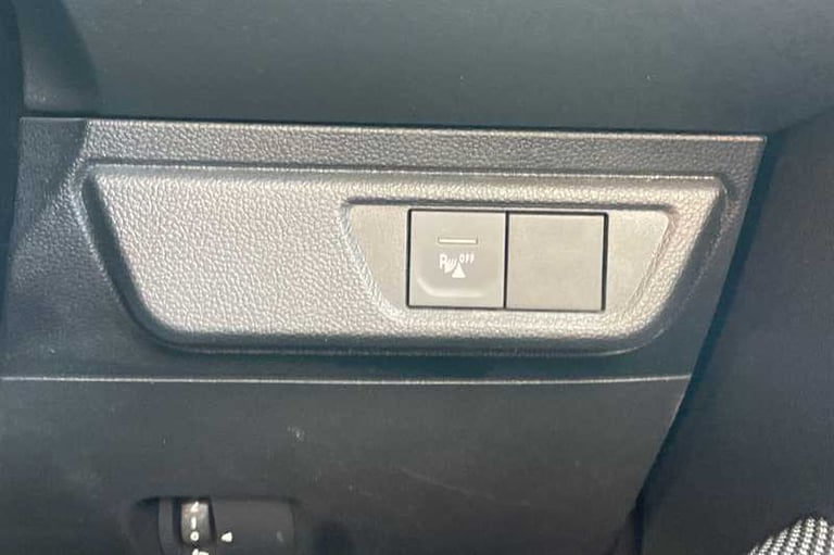 2023 Dacia Sandero 1.0 TCe Expression Hatchback 5dr Petrol CVT Euro 6 (s/s) (90 ps) Hatchback Pet...