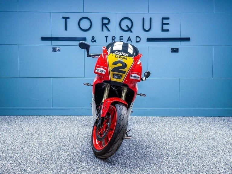 2024 24 YAMAHA XSR900 GP SPORT HERITAGE 900 WAYNE RAINEY REP - LOW MILES